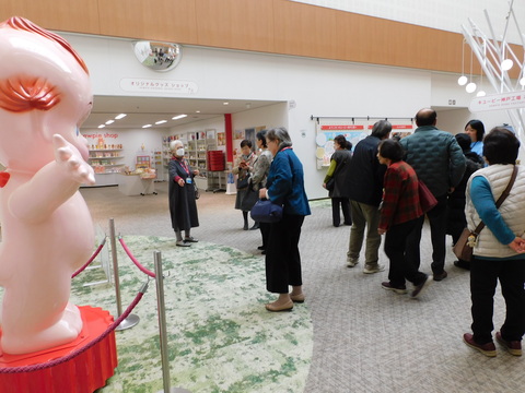 キューピー見学